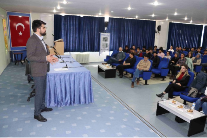 Cumhuriyet Üniversitesi’nde Kariyer Semineri